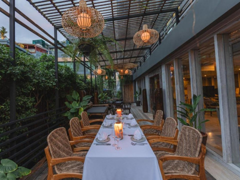 Dinso Resort and Villas Phuket Vignette Collection
