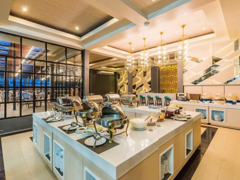Khaolak Emerald Beach Resort & Spa