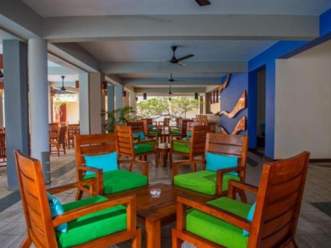 Mermaid Hotel & Club