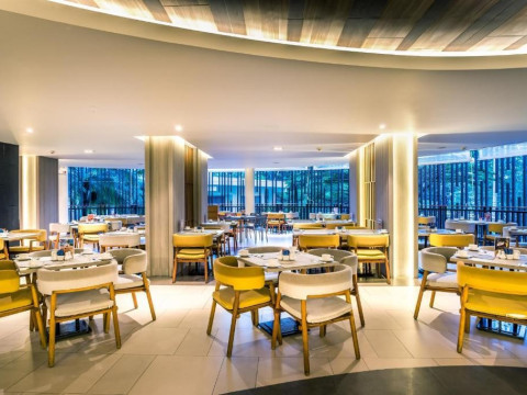 Holiday Inn Resort Phuket Karon Beach