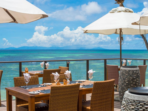 Coco De Mer & Black Parrot Suites