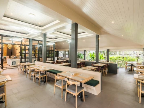 Khaolak Emerald Beach Resort & Spa