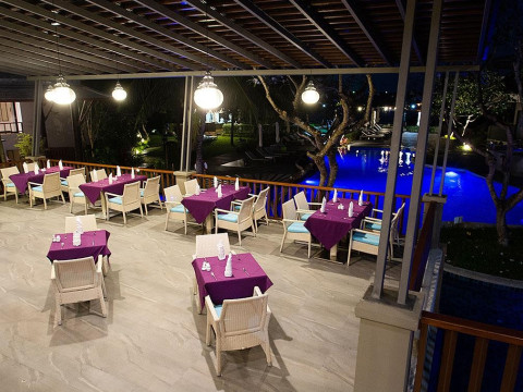Andaman Cannacia Resort & Spa