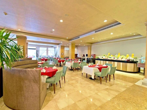 Amphoras Blue (Ex Shores Aloha Resort)