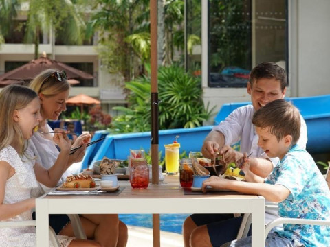 Holiday Inn Resort Phuket Surin Beach