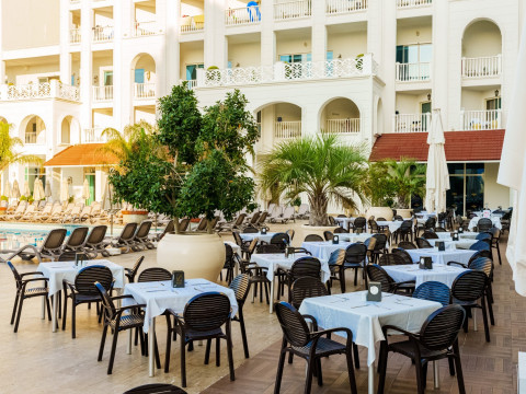 Oz Hotels Side Premium