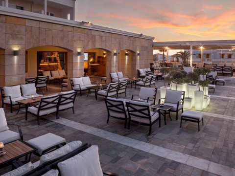 Neptune Luxury Resort