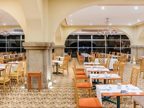 Pestana Carlton Madeira (Premium Ocean Resort)