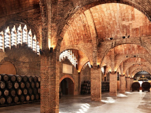 Revelion BARCELONA - La reina, Catalonia! PREMIUM TOURS