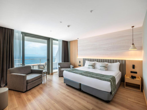 Revelion Kusadasi 2027- Korumar De Luxe Hotel