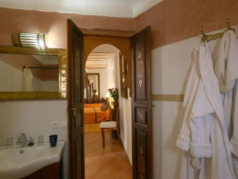 Riad Karmela