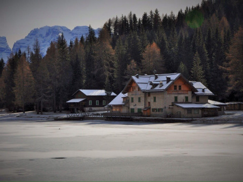 Rifugio Lago Nambino