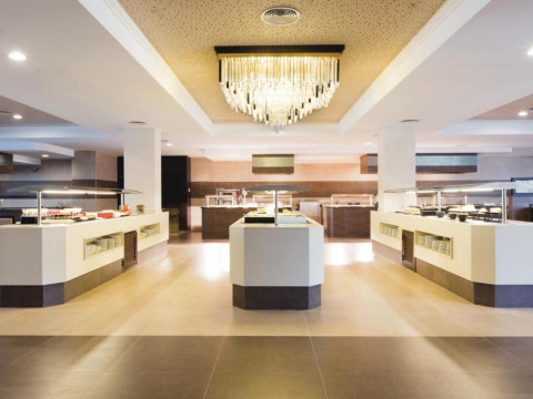 Hotel Riu Bravo