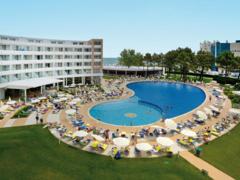 Riu Helios