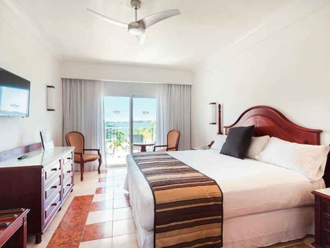 RIU Negril