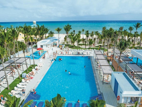 RIU PLAYACAR