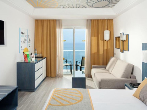 HOTEL RIU VISTAMAR