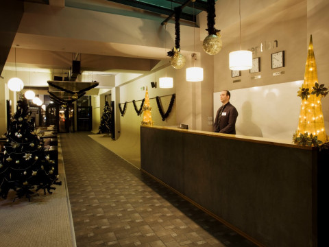 RIVERSIDE BOUTIQUE HOTEL