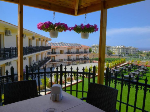 RIVERSIDE GARDEN RESORT