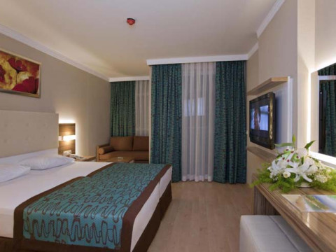 RIVIERA HOTEL&SPA