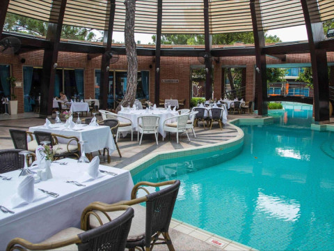 RIXOS SUNGATE