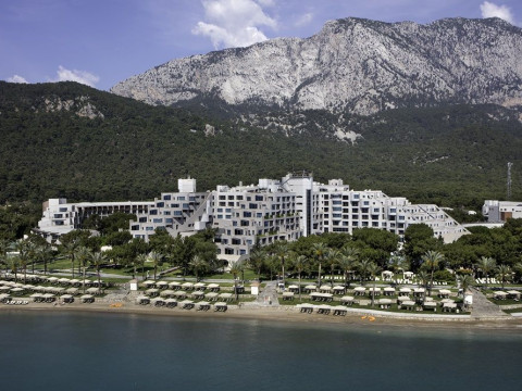 RIXOS SUNGATE HOTEL