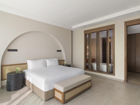 RIXOS THE PALM HOTEL AND SUITES