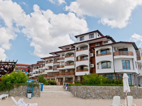 Robinson Beach Apartments