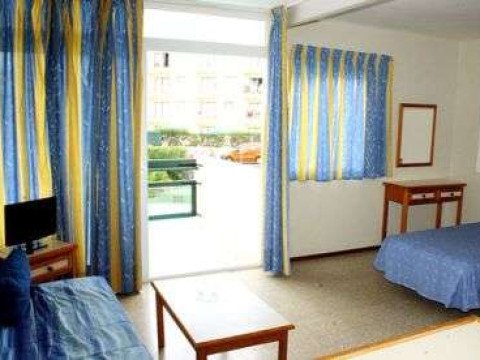 Roca Verde Apartamentos