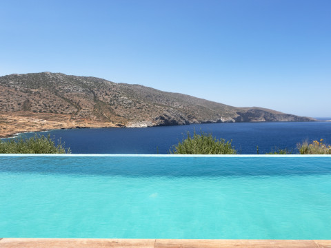ROCK BAY VILLAS