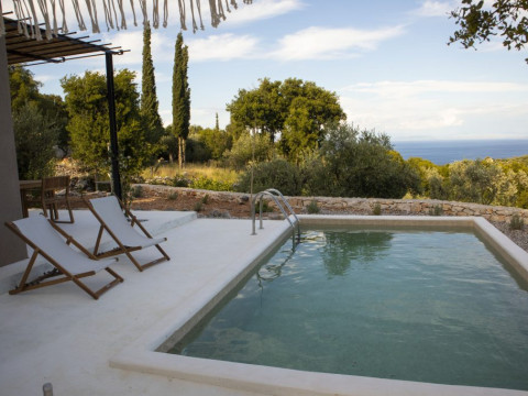 Rock n' Olive Villas