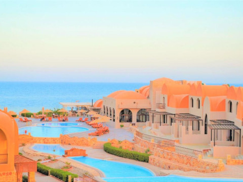 Rohanou Beach Resort