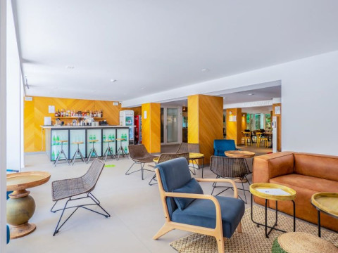 ROOMER IBIS STYLES HOTEL