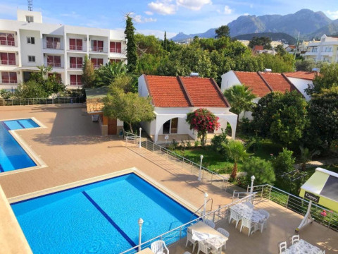 ROSE GARDENS HOLIDAY VILLAGE