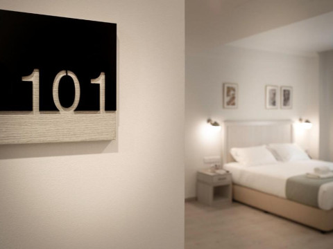 Roseum Boutique Hotel