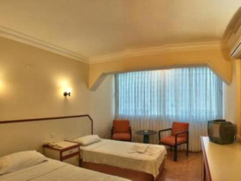 ROXX ROYAL HOTEL