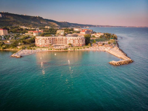 Royal Bay Kavarna