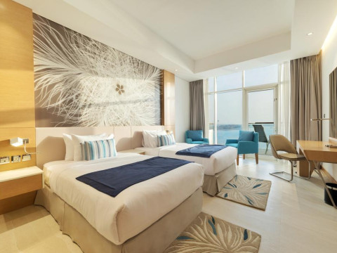ROYAL CENTRAL THE PALM