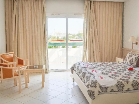 ROYAL JINENE BEACH & SPA