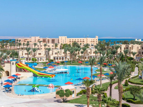 Royal Lagoons Aqua Park Resort