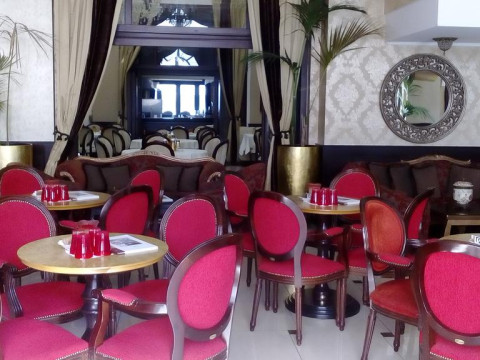 Royal Palace Resort & Spa