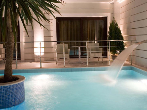 Royal Palace Resort & Spa