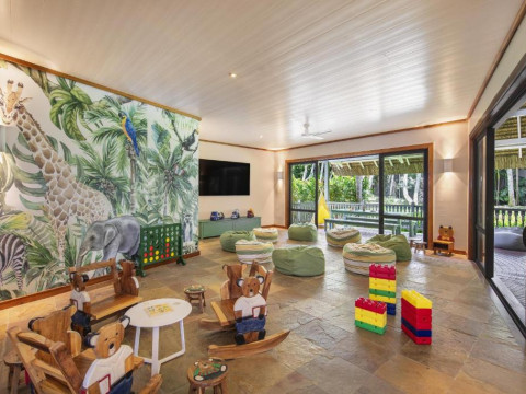 Royal Palm Beachcomber Luxury Resort