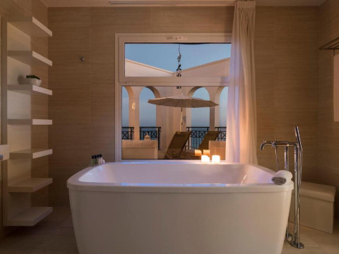 Royal Palm Resort & Spa