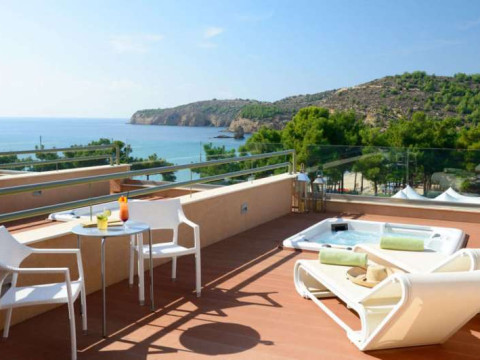 Royal Paradise Beach Resort & Spa