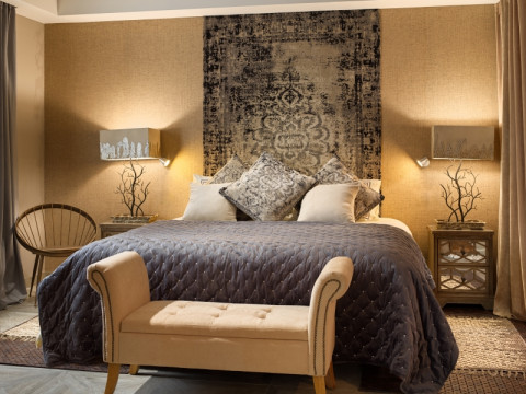 Royal River Luxury Hotel