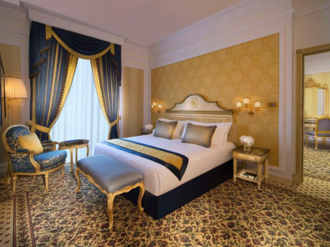 ROYAL ROSE HOTEL