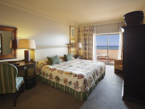 Royal Savoy Hotel