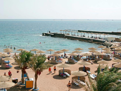 EMPIRE BEACH AQUA PARK