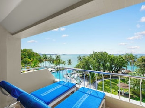 ROYAL WING SUITES & SPA